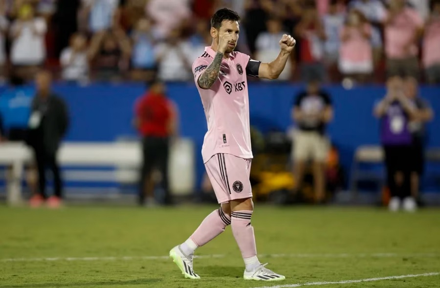 Thông điệp của Messi trên mạng xã hội sau màn trình diễn xuất sắc trước Dallas