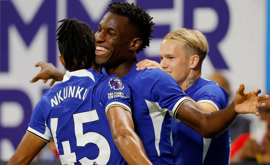 Tiết lộ lý do không cầu thủ Chelsea nào muốn nhận áo số 9