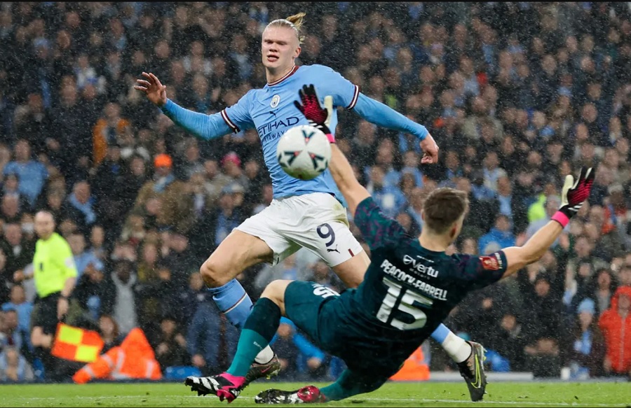 Man City vs Burnley trực tiếp kênh nào hôm nay?