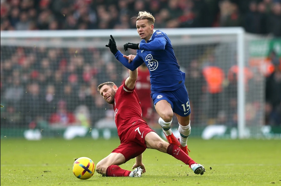 Đội hình ra sân Chelsea vs Liverpool: Thủ môn Sanchez bắt chính