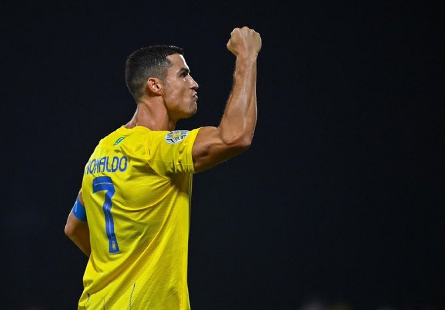 Trực tiếp Al Nassr vs Al Hilal: Ronaldo giành chiếc cúp đầu tiên Trực tiếp Al Nassr vs Al Hilal: Ronaldo giành chiếc cúp đầu tiên