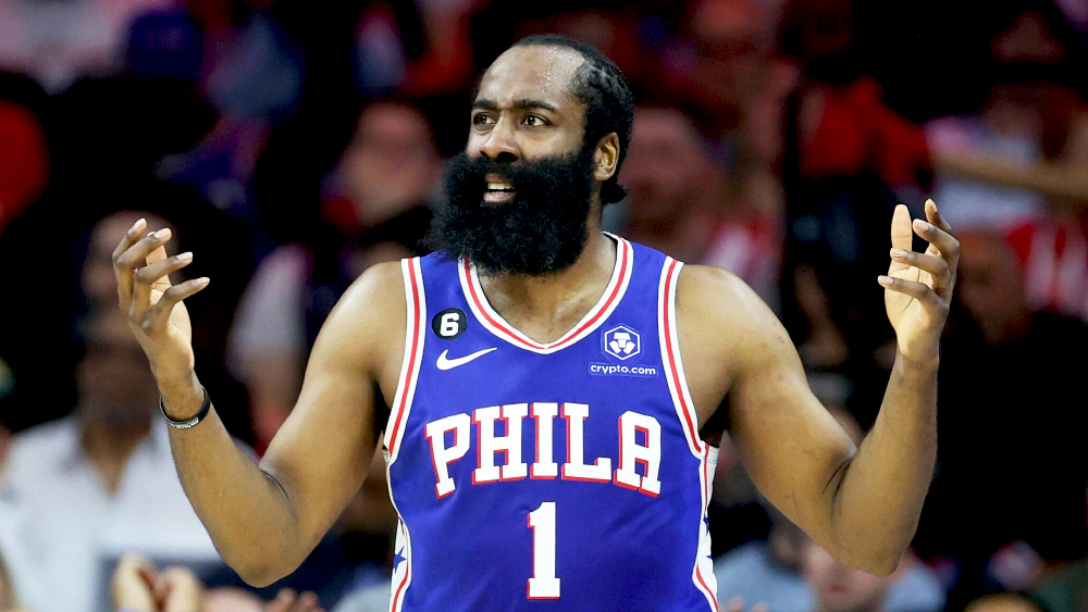 Chuyển nhượng NBA: James Harden giận dỗi v&igrave; kh&ocirc;ng được trade, quyết kh&ocirc;ng thi đấu cho 76ers?