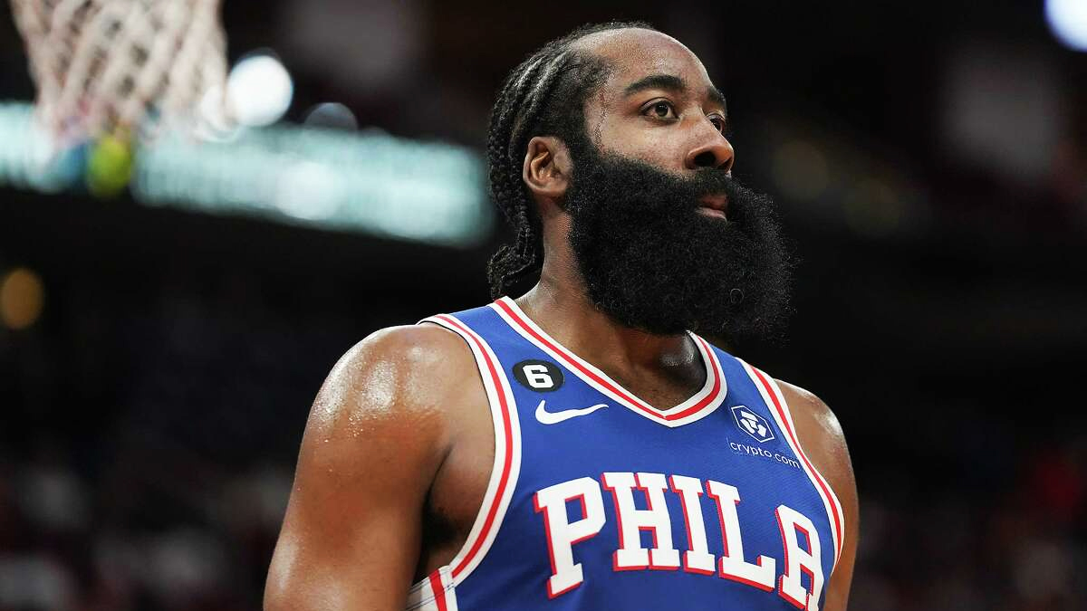 Chuyển nhượng NBA: Điều gì khiến James Harden tỏ ra bất mãn với Philadelphia 76ers đến thế?