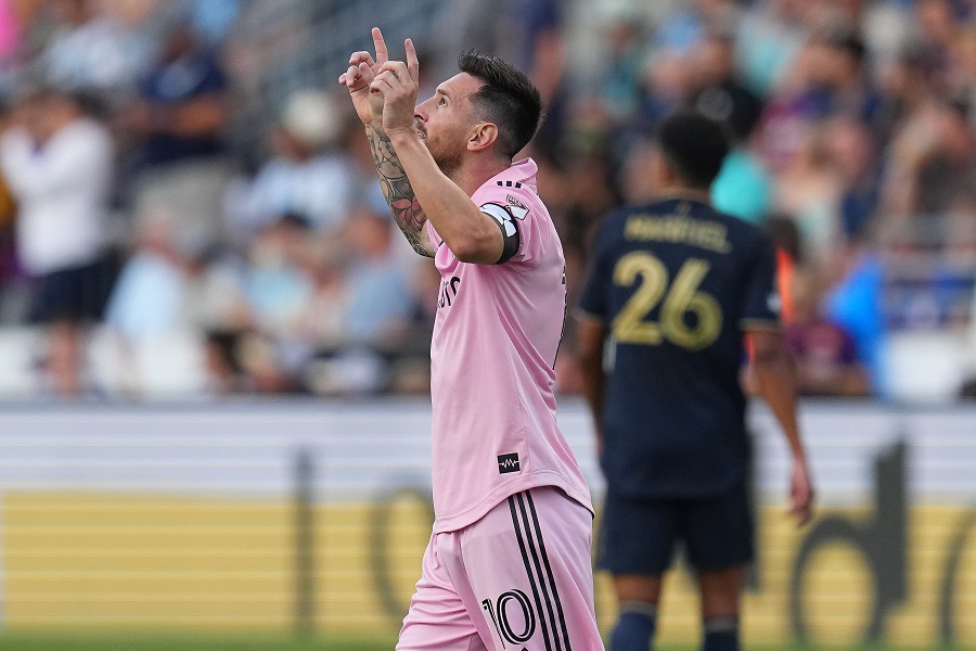 Messi còn cách danh hiệu Vua phá lưới lịch sử của Ronaldo bao xa?