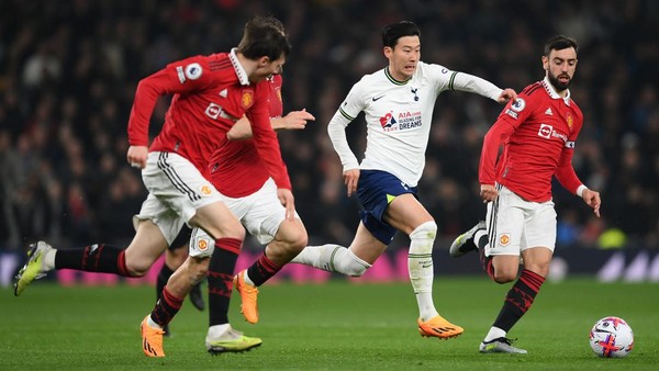 Nhận định, soi kèo Tottenham vs MU: Bắn hạ gà trống