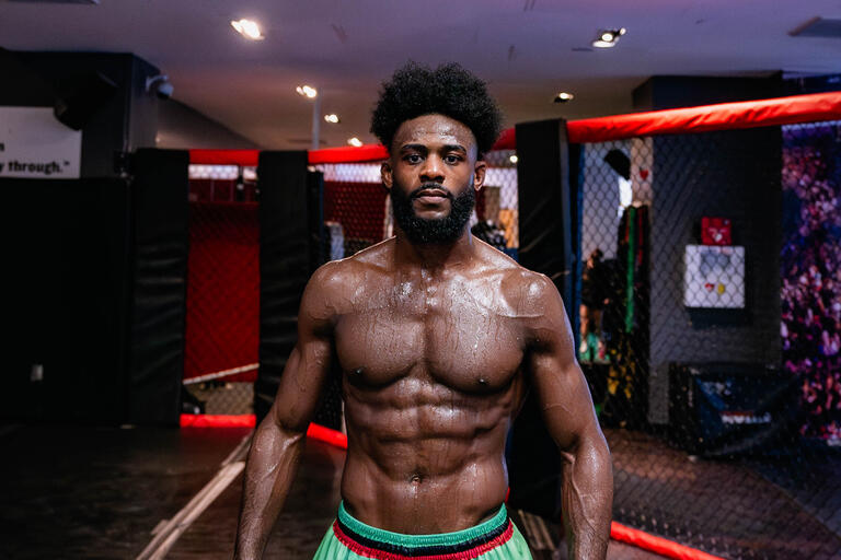 Aljamain Sterling sẽ chuyển hạng sau UFC 292, "nhường ngôi" cho đồng đội?