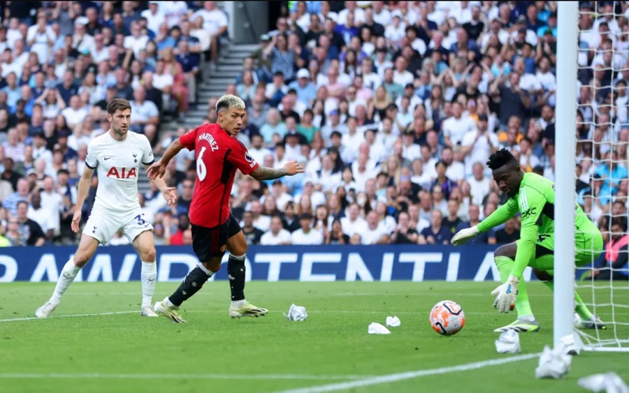 Chê Tottenham thắng MU, thủ môn Onana bị phản ứng dữ dội