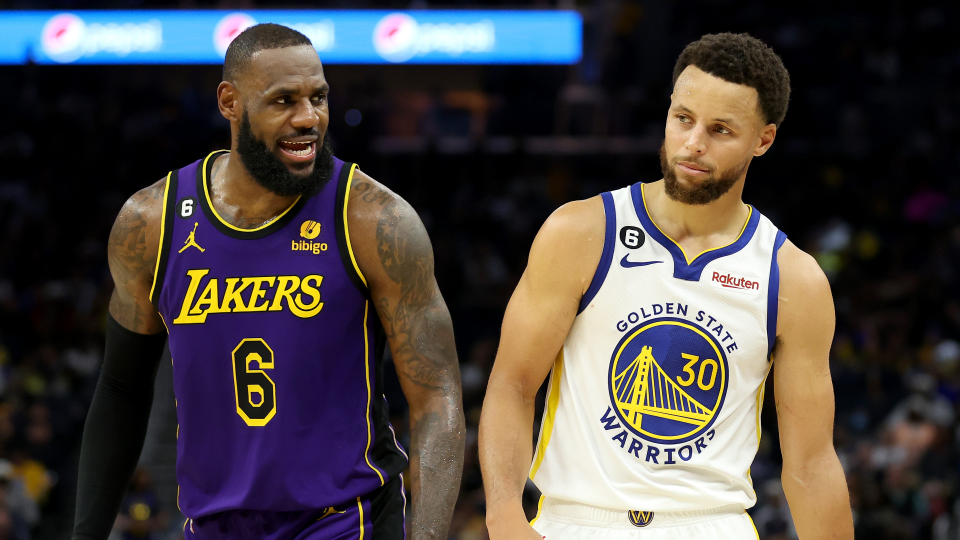 Đội hĩnh vĩ đại nhất lịch sử NBA của Stephen Curry: Vắng bóng LeBron James