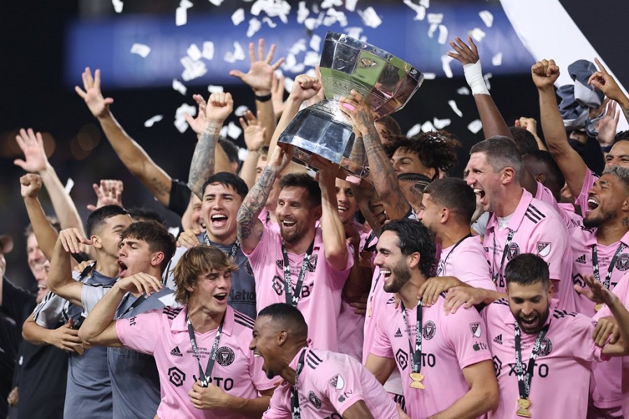 Chính thức: Messi giành nhiều danh hiệu nhất mọi thời đại! Chính thức: Messi giành nhiều danh hiệu nhất mọi thời đại!