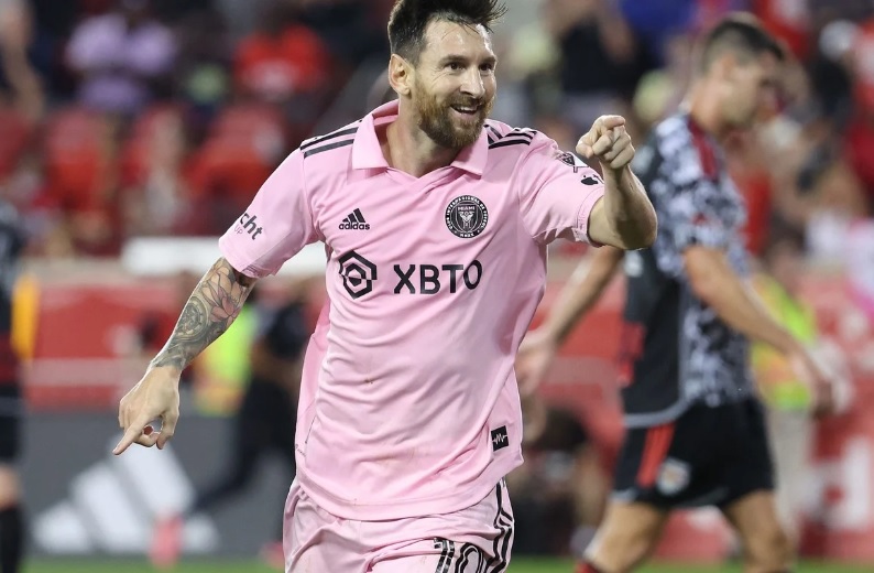 Messi nâng cao thành tích ghi bàn ngoạn mục cho Inter Miami Messi nâng cao thành tích ghi bàn ngoạn mục cho Inter Miami
