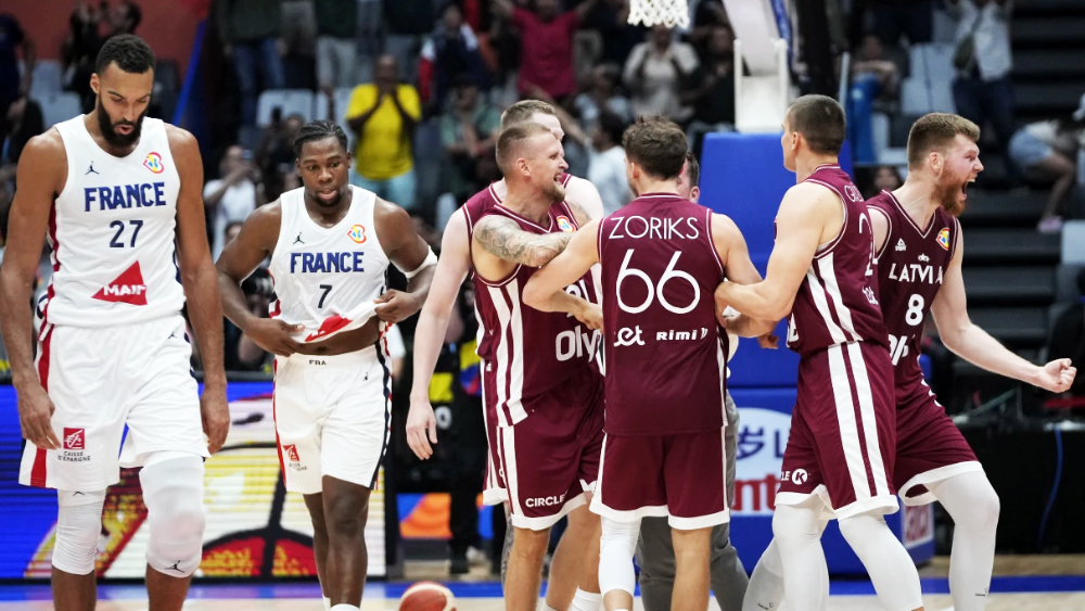 Loại đội tuyển Pháp ngay từ vòng bảng, Latvia tạo nên cú sốc lớn nhất FIBA World Cup 2023 Loại đội tuyển Pháp ngay từ vòng bảng, Latvia tạo nên cú sốc lớn nhất FIBA World Cup 2023