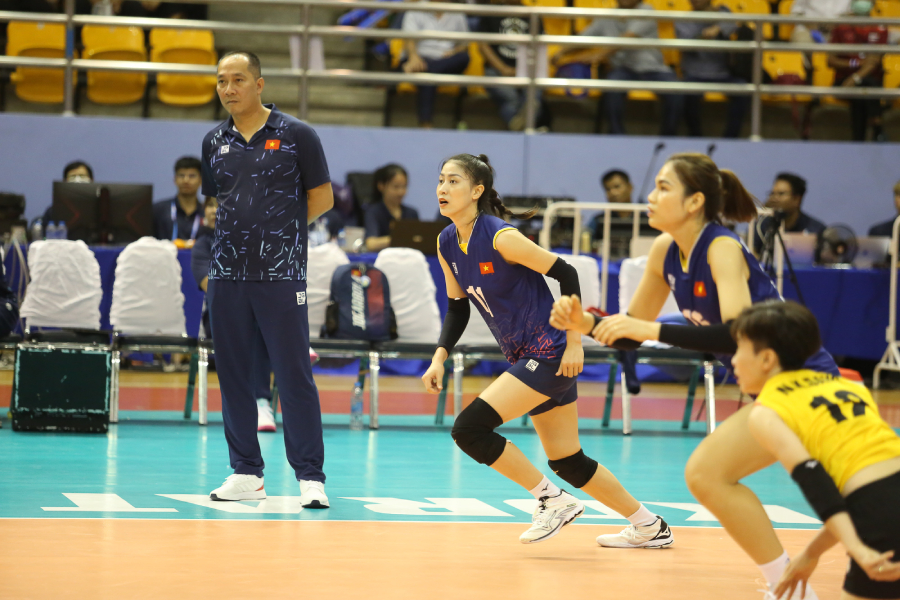 Thi đấu bùng nổ trong set 3, Việt Nam vẫn thất bại trước Trung Quốc hạng 5 thế giới