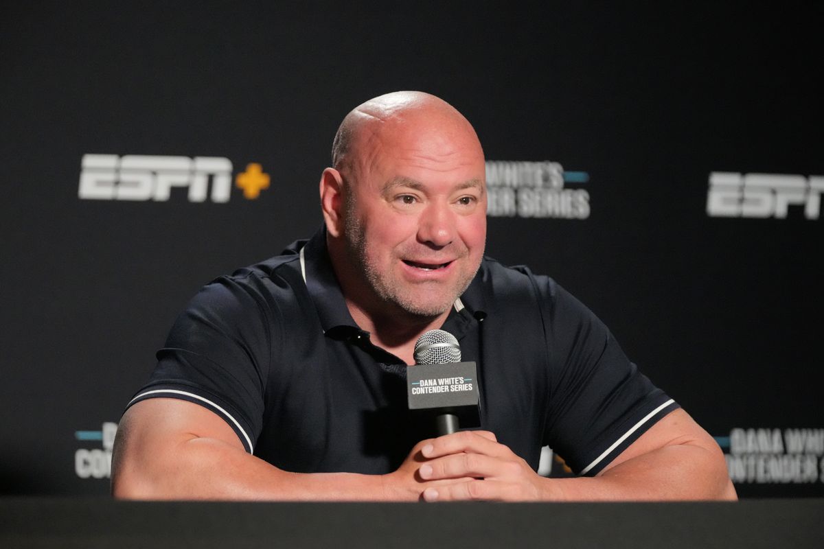 Dana White trả lời cực "phũ" khi nghe định giá "tự bán mình" của Bellator