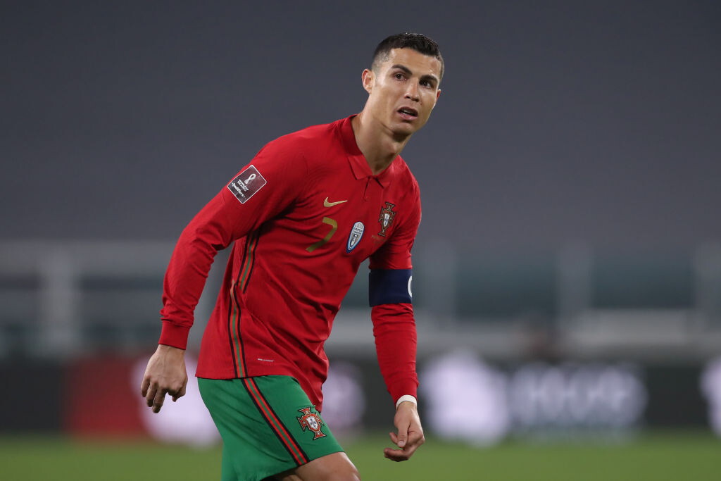Ronaldo nói gì về Messi sau khi bị loại khỏi cuộc đua Quả bóng vàng 2023? Ronaldo nói gì về Messi sau khi bị loại khỏi cuộc đua Quả bóng vàng 2023?