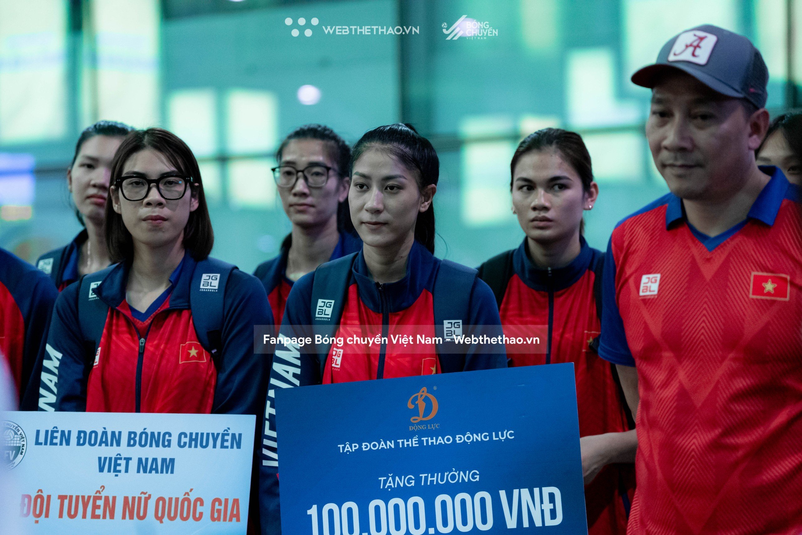 Đội tuyển b&oacute;ng chuyền nữ Việt Nam nhận thưởng lớn sau th&agrave;nh t&iacute;ch Top 4 ch&acirc;u &Aacute;