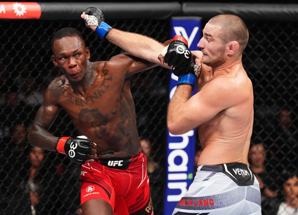 Chủ tịch UFC Dana White: Israel Adesanya bị 