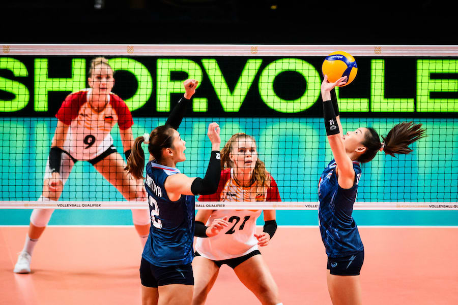 Kết quả bóng chuyền vòng loại Olympic ngày 16/9: Những "bà lớn" thị uy sức mạnh
