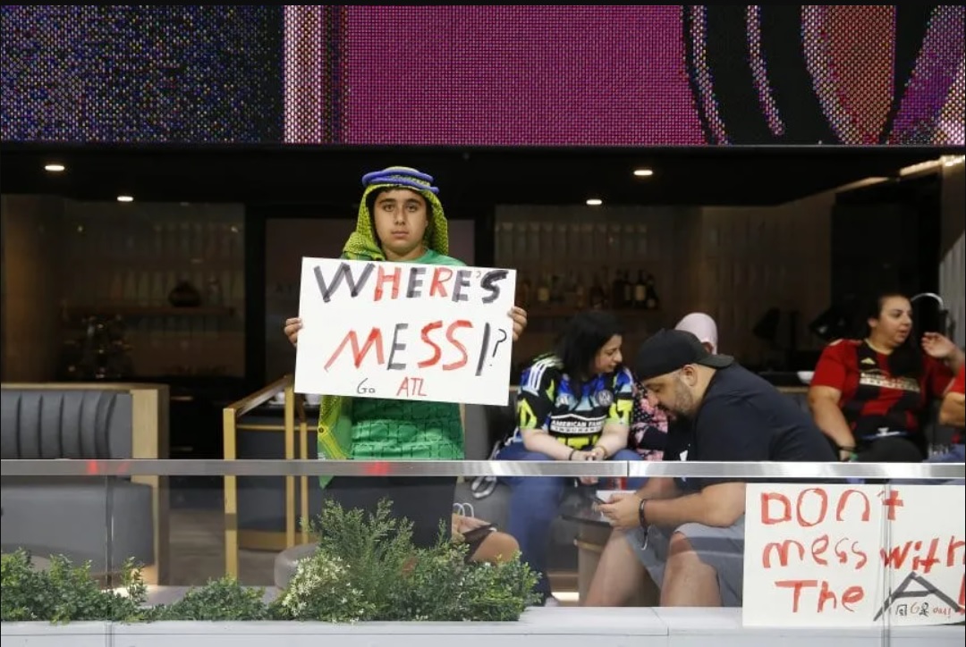 Messi vắng mặt khiến vé xem Inter Miami rớt giá thảm hại