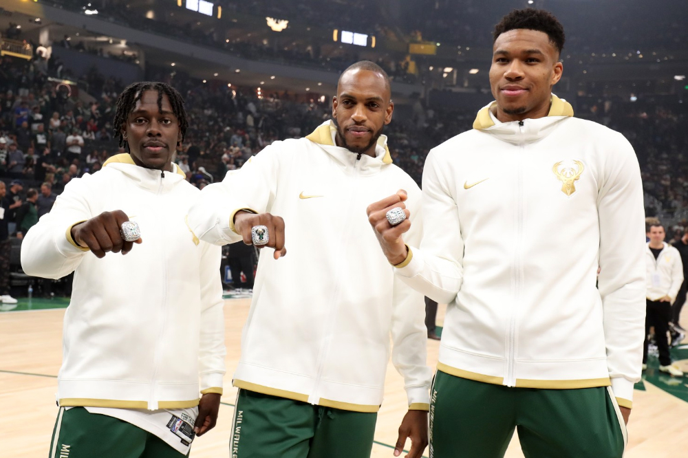 Chuyện đi hay ở của Giannis Antetokounmpo sẽ được quyết định bởi một cầu thủ khác?