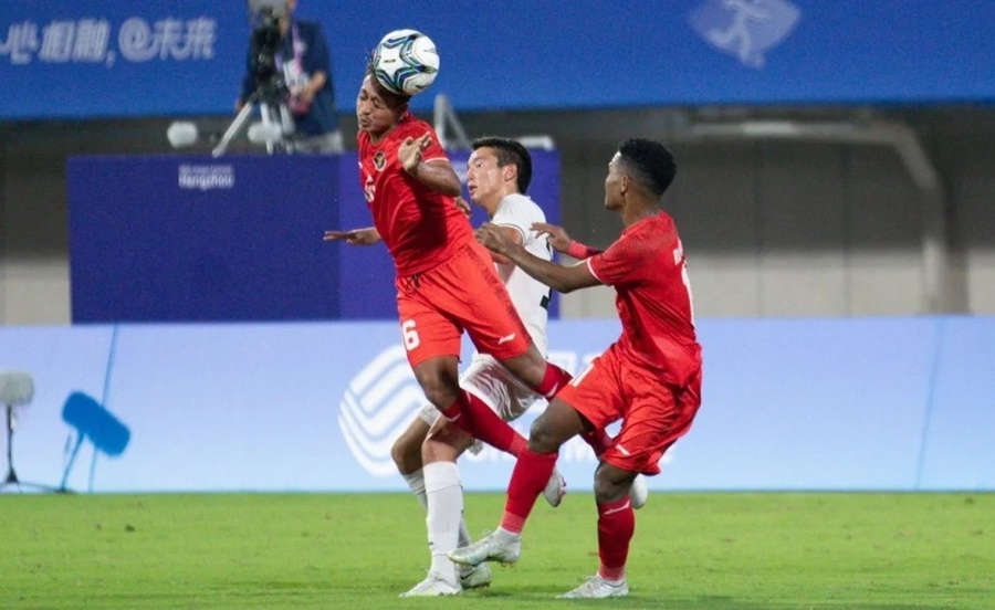 Olympic Indonesia thua sốc, có nguy cơ bị loại ở ASIAD 19