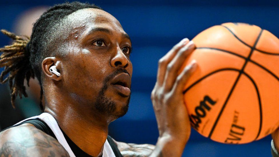 Chuyển nhượng NBA: Hết cửa tại Golden State Warriors, Dwight Howard lại phải về Trung Hoa Đài Bắc?