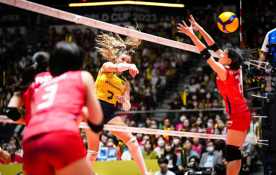 Thắng nghẹt thở Nhật Bản, Brazil giành tấm vé tham dự bóng chuyền Olympic 2024