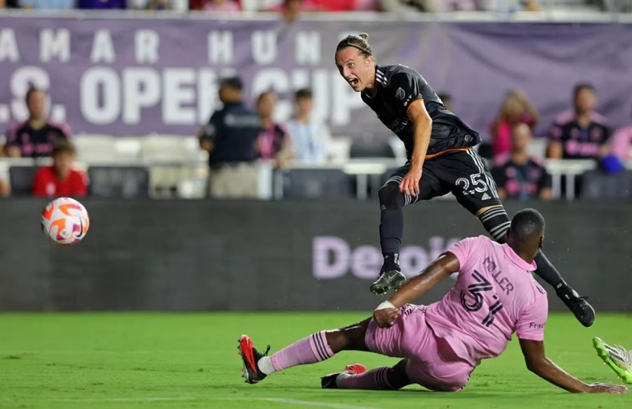 Trực tiếp Inter Miami vs Houston Dynano: Đội của Messi rút ngắn tỷ số