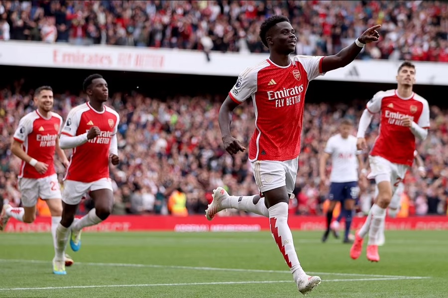 Đội hình ra sân Bournemouth vs Arsenal: Nketiah đá chính