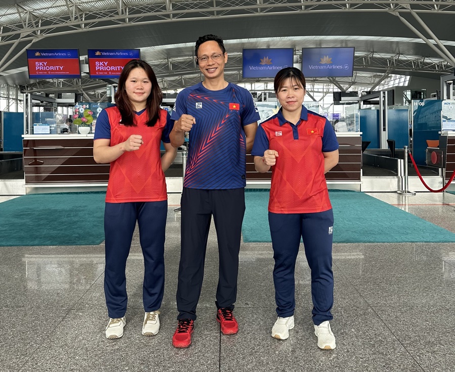 Đô cử Quàng Thị Tâm trải lòng khi đối đầu với kỷ lục thế giới và 2 nhà vô địch cử tạ Olympic