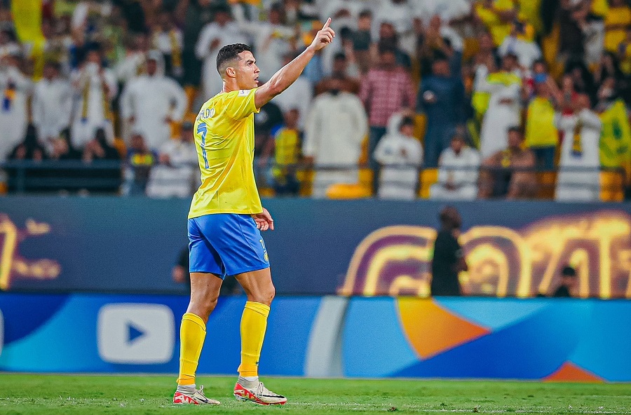 Ronaldo ghi bàn cho Al Nassr bằng chân trái nhiều hơn… chân thuận