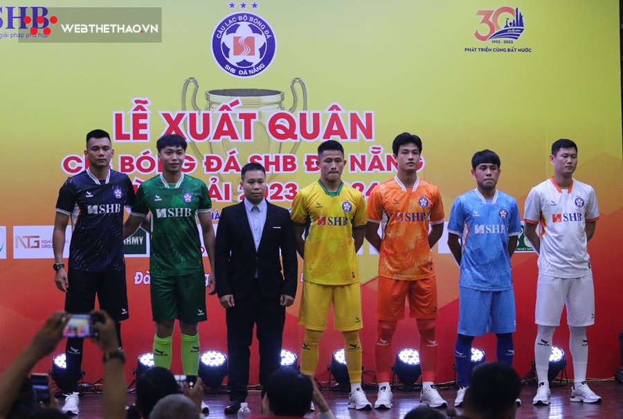 Con trai bầu Hiển “giao” chỉ tiêu CLB Đà Nẵng thăng hạng V.League