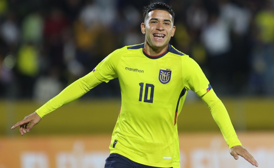 Kendry Paez, cầu thủ 16 tuổi phá kỷ lục ghi bàn ở vòng loại World Cup Nam Mỹ