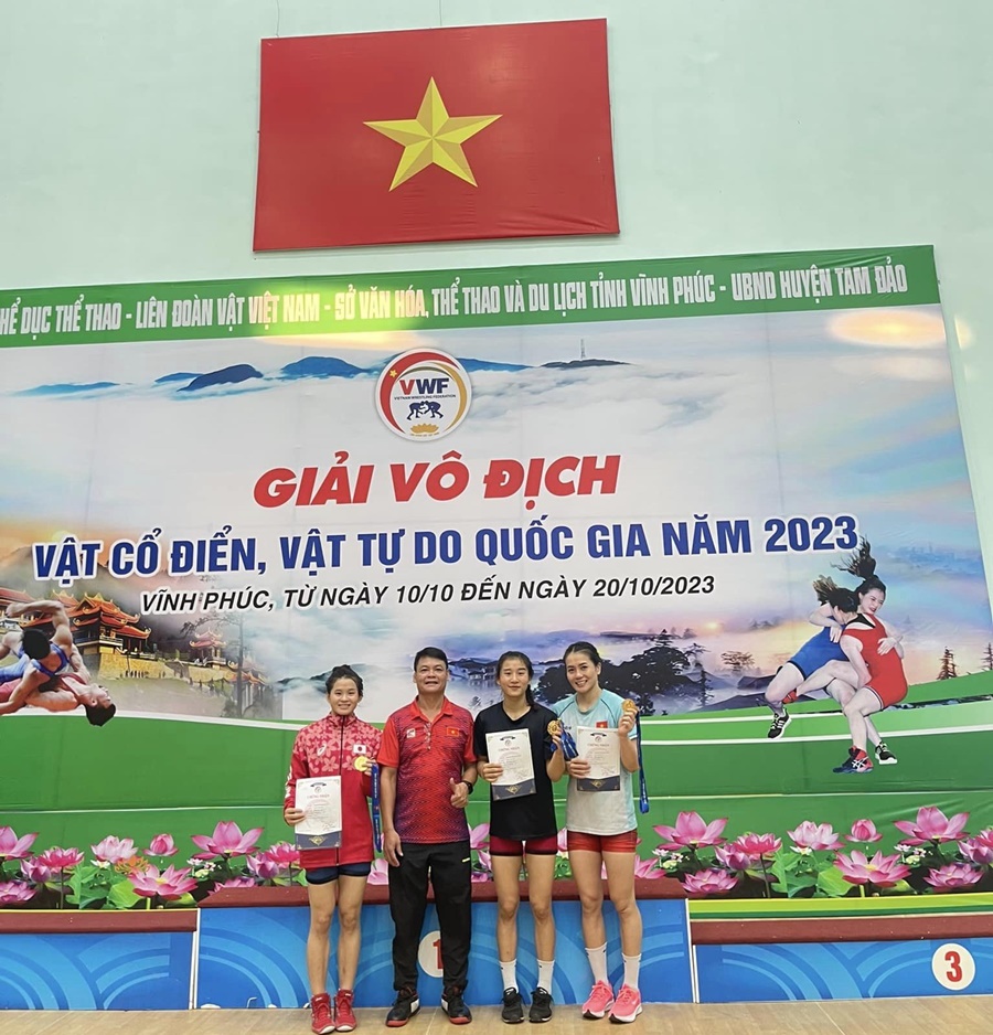 Trở lại sau ASIAD 19, ba chị em ruột cùng vô địch giải vật Quốc gia
