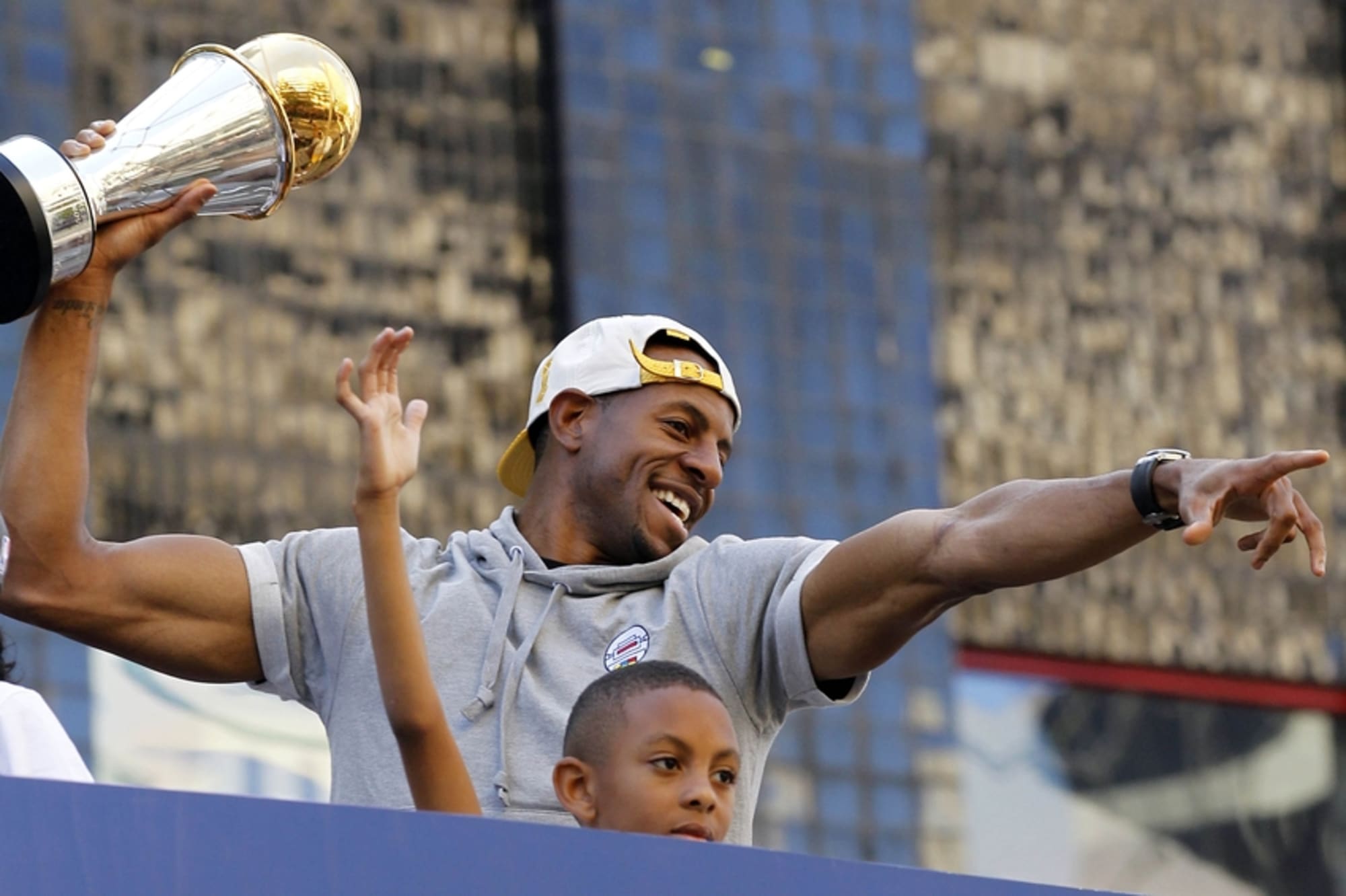 Andre Iguodala giải nghệ: Tạm biệt Finals MVP đặc biệt của NBA