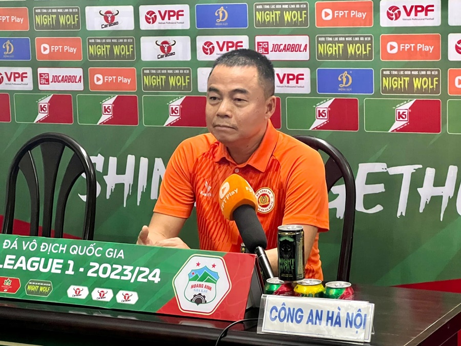 HLV Trần Tiến Đại không còn "bỏ" họp báo, thừa nhận CAHN may mắn vô địch V.League 2023