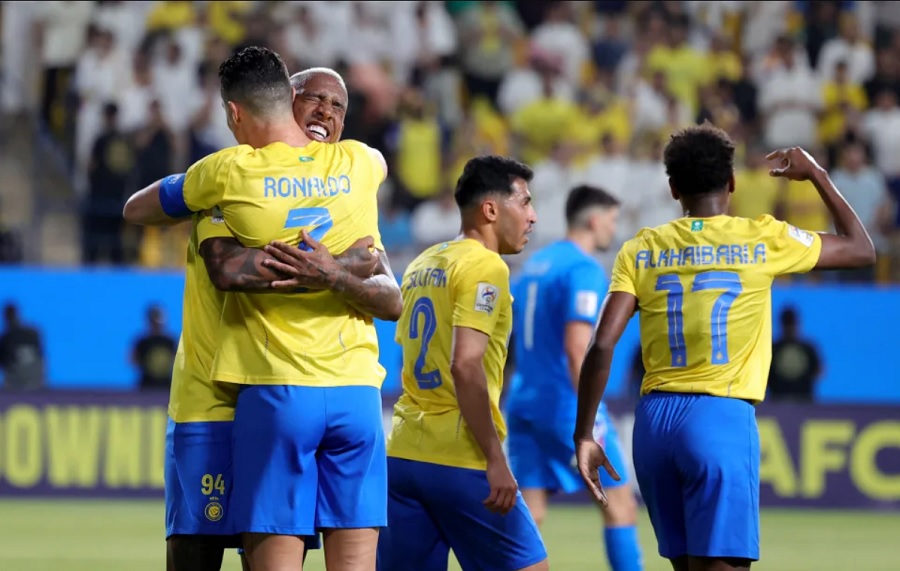 Trực tiếp Al Fayha vs Al Nassr: Đối tác của Ronaldo lập cú đúp