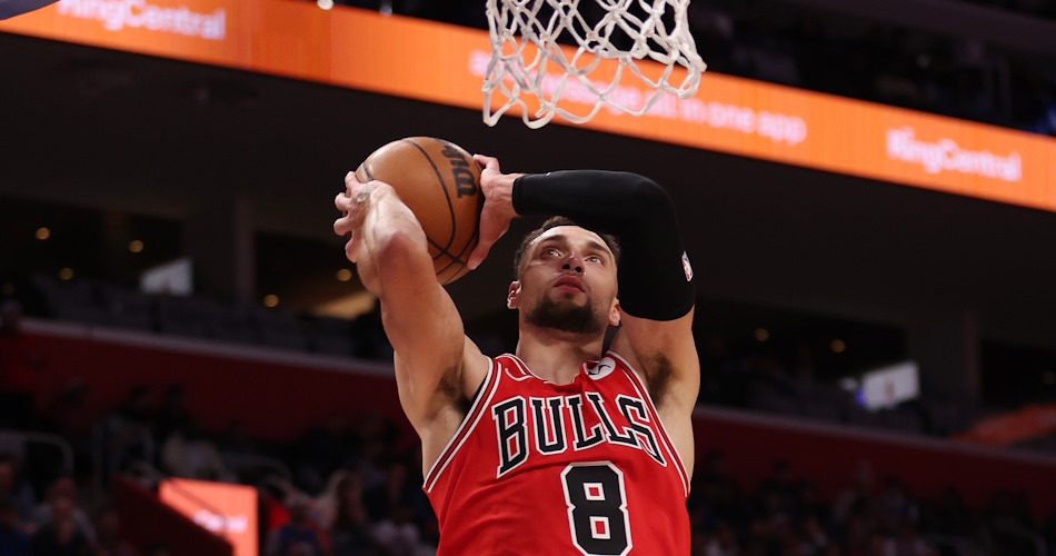 Zach LaVine có career-high 51 điểm, Chicago Bulls vẫn thua