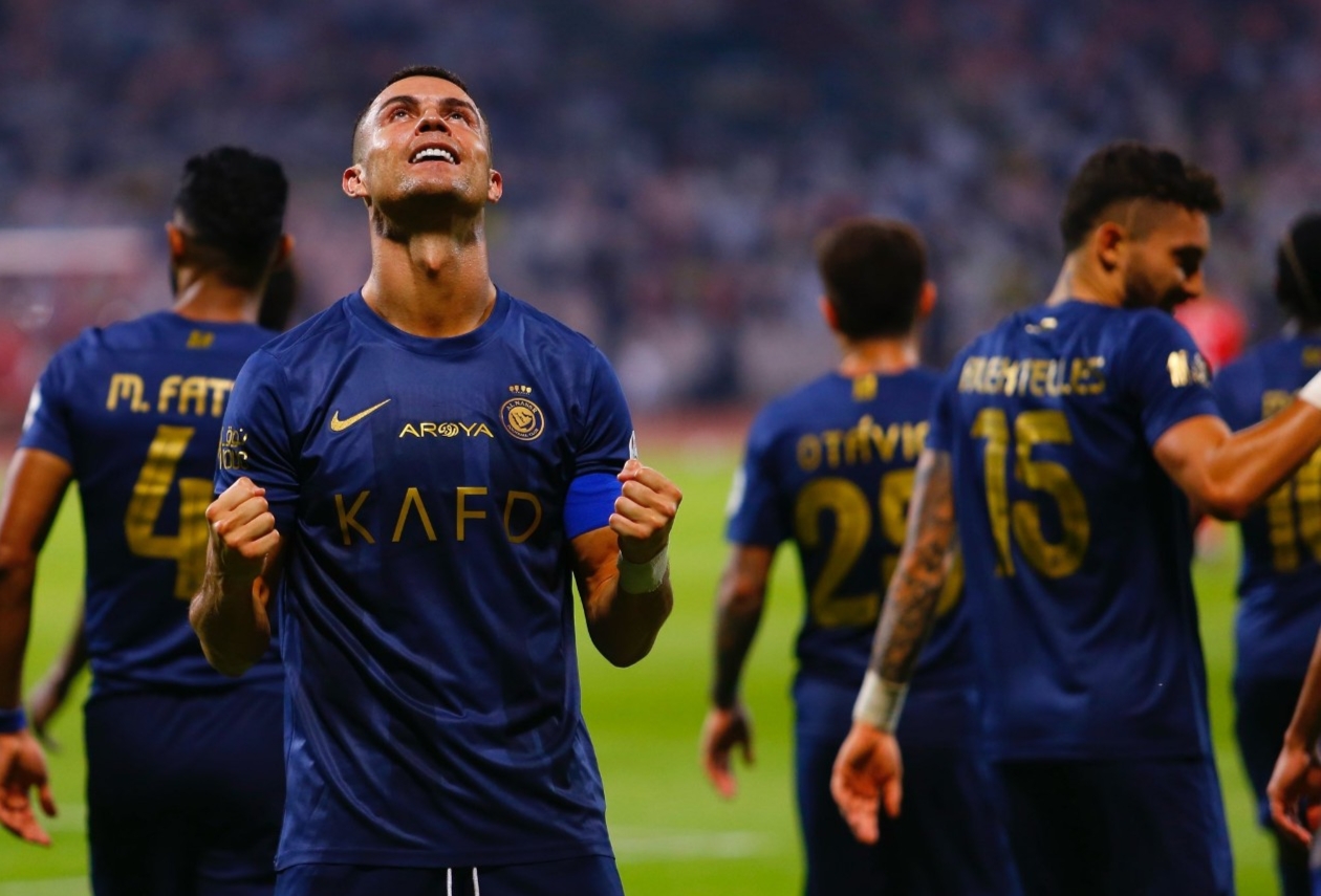 Thủ thuật đ&aacute; phạt của Ronaldo gi&uacute;p Al Nassr ghi b&agrave;n trước Al Wehda