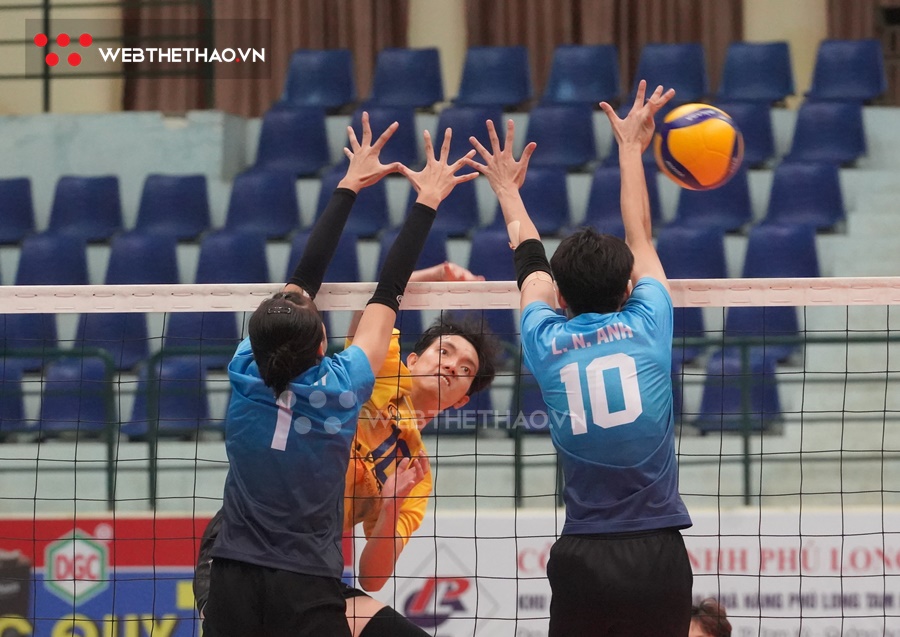Trực tiếp Chung kết phân hạng giải bóng chuyền VĐQG 2023 hôm nay 19/11: Hóa chất Đức Giang vs Ninh Bình LP Bank