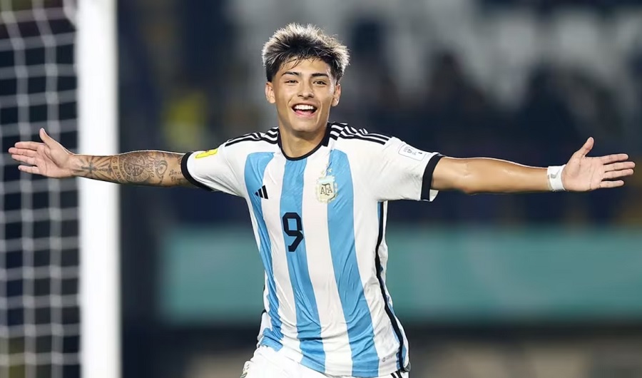 Giải U17 thế giới: Vua phá lưới Ruberto của Argentina từng chơi... hậu vệ