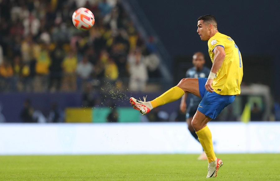 Cristiano Ronaldo ghi một trong những bàn thắng đẹp nhất sự nghiệp Cristiano Ronaldo ghi một trong những bàn thắng đẹp nhất sự nghiệp