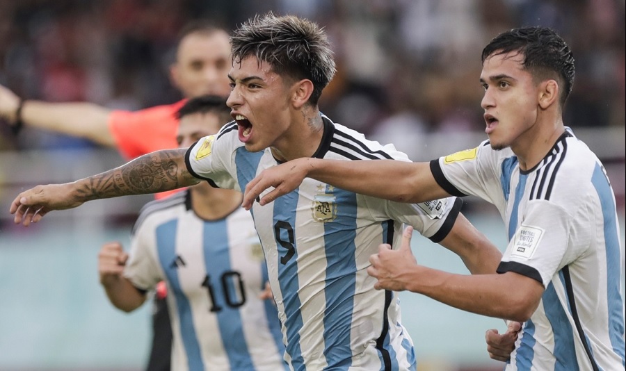 Đội hình ra sân Argentina vs Mali: Ngôi sao đá cánh trở lại