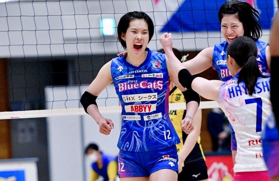 Thi đấu vị trí mới Thanh Thúy vẫn trình diễn những con số thống kê kinh ngạc