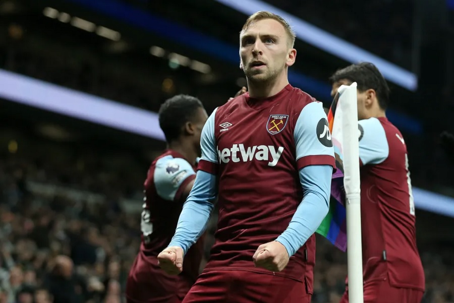 Kỳ lạ West Ham cầm bóng 25% vẫn ngược dòng thắng Tottenham