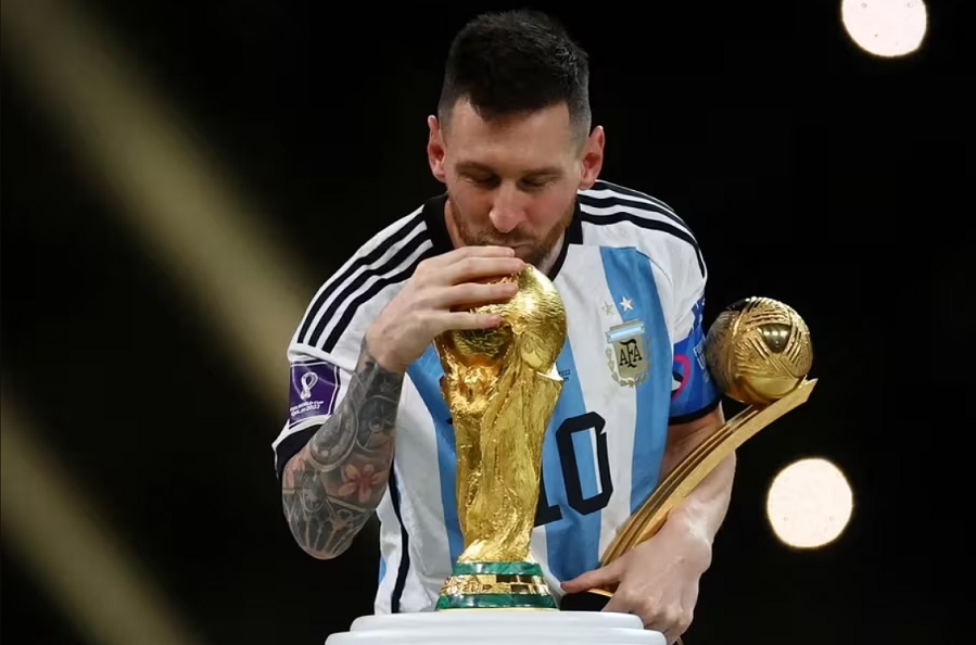Messi l&agrave; ứng cử vi&ecirc;n cho danh hiệu cầu thủ xuất sắc nhất năm của IFFHS