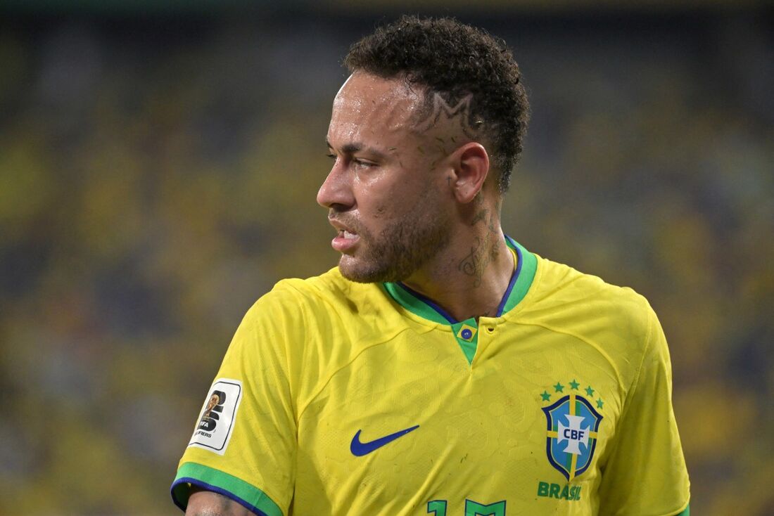 Bác sĩ tuyển Brazil giải thích lý do Neymar bỏ lỡ Copa America 2024 Bác sĩ tuyển Brazil giải thích lý do Neymar bỏ lỡ Copa America 2024