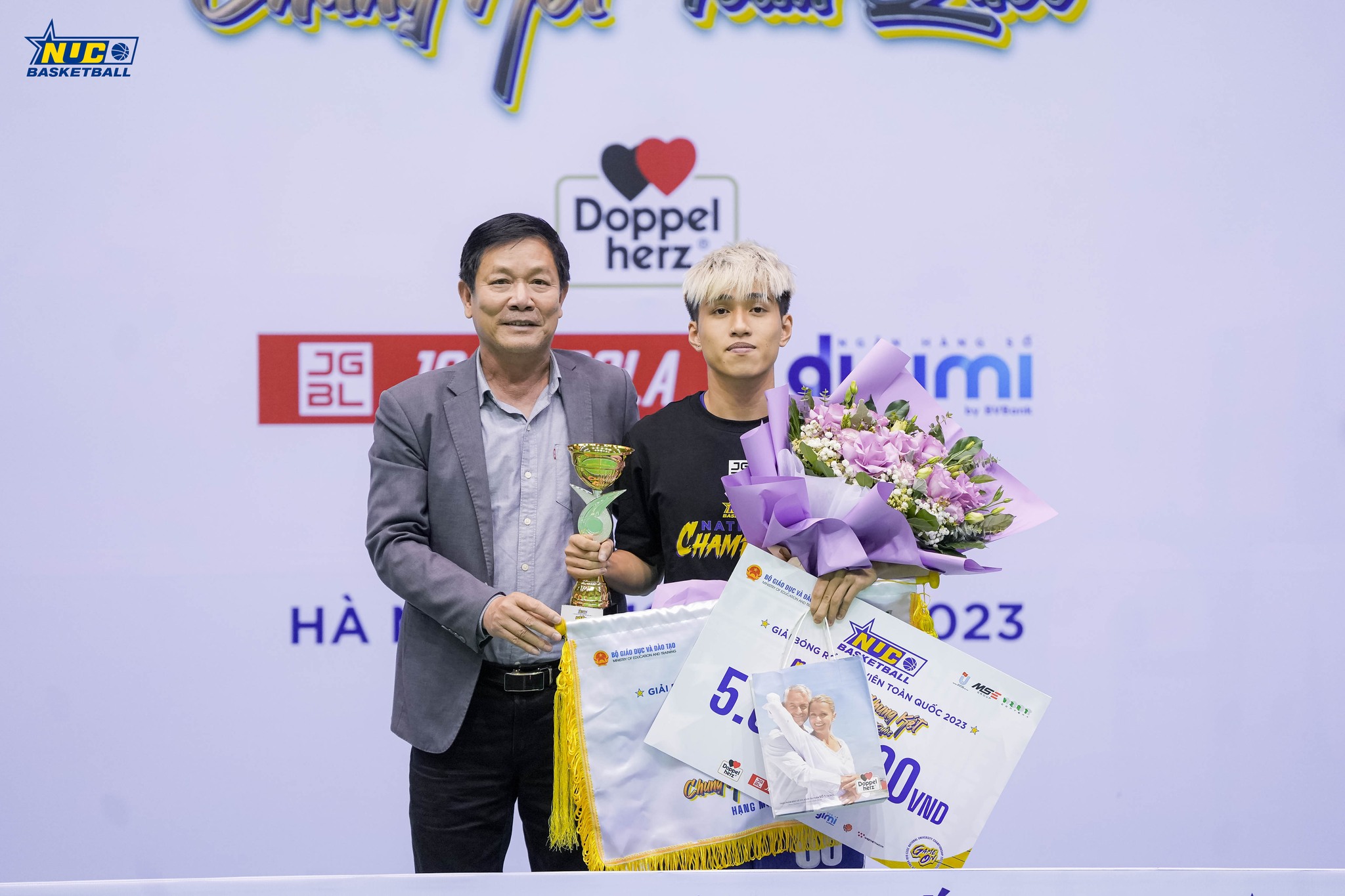 Đội hình tiêu biểu nam - Giải bóng rổ sinh viên toàn quốc NUC 2023: MVP Lê Trung Khoa dẫn đầu