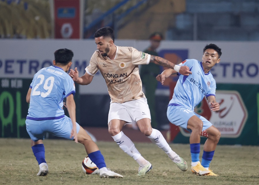 CAHN thắng đậm, Quang Hải khẳng định: “Bình Dương không chơi dưới sức"