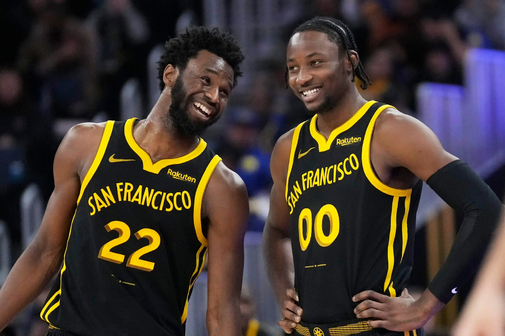 Chuyển nhượng NBA: Golden State Warriors hé lộ cái tên đầu tiên có thể bị trade Chuyển nhượng NBA: Golden State Warriors hé lộ cái tên đầu tiên có thể bị trade