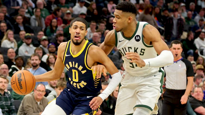 Tyrese Haliburton cùng đội hình dự bị Pacers lập kỷ lục, chặn đứng mạch bất bại của Milwaukee Bucks Tyrese Haliburton cùng đội hình dự bị Pacers lập kỷ lục, chặn đứng mạch bất bại của Milwaukee Bucks